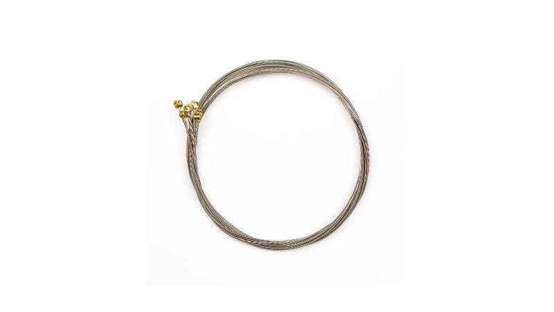 Cấu tạo dây đàn guitar điện bằng thép mạ niken với lõi thép và lớp mạ bên ngoài