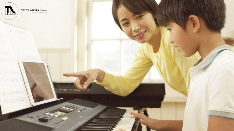 Điệu đệm tự động (Styles/Rhythms) trên đàn Organ cho phép người chơi hòa hợp tay trái và tay phải