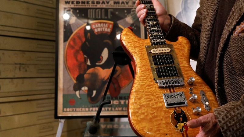 “Wolf” – cây đàn mang dấu ấn cá nhân và tinh thần sáng tạo bất diệt của Jerry Garcia