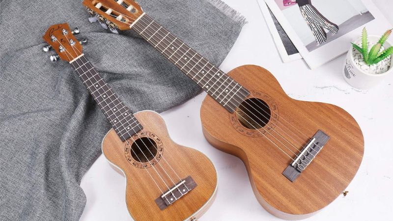 Guitalele sở hữu âm thanh lai ấm áp, đầy đặn; ukulele mang chất âm tươi sáng, trong trẻo đặc trưng