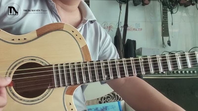 Xây dựng trên hệ thống Ngũ cung trên đàn guitar 