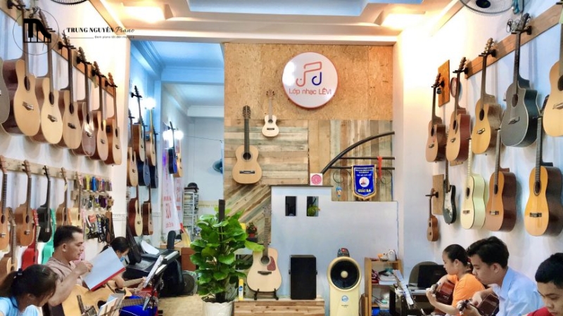 Ukulele là một nhạc cụ mang tính cộng đồng cao