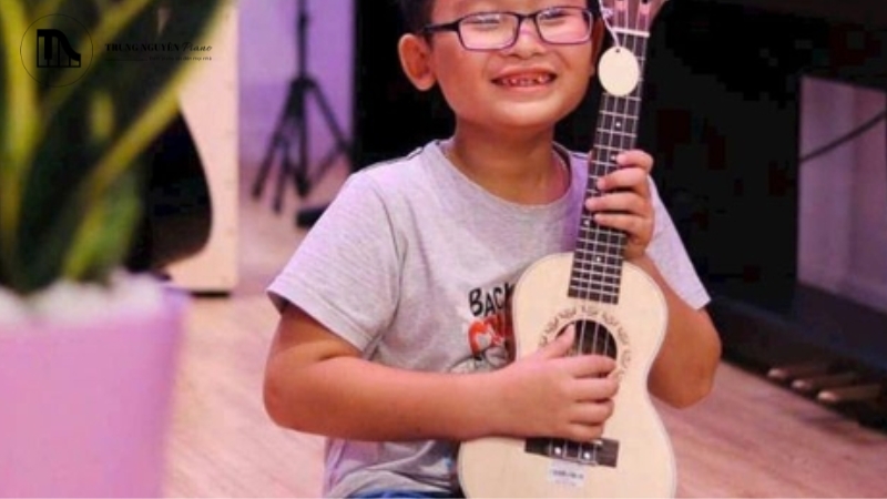 Ukulele là một trong những nhạc cụ thân thiện nhất cho người mới bắt đầu.