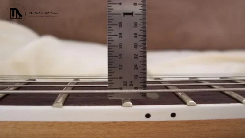 Khoảng cách dây đàn guitar tiêu chuẩn phổ biến theo từng loại đàn