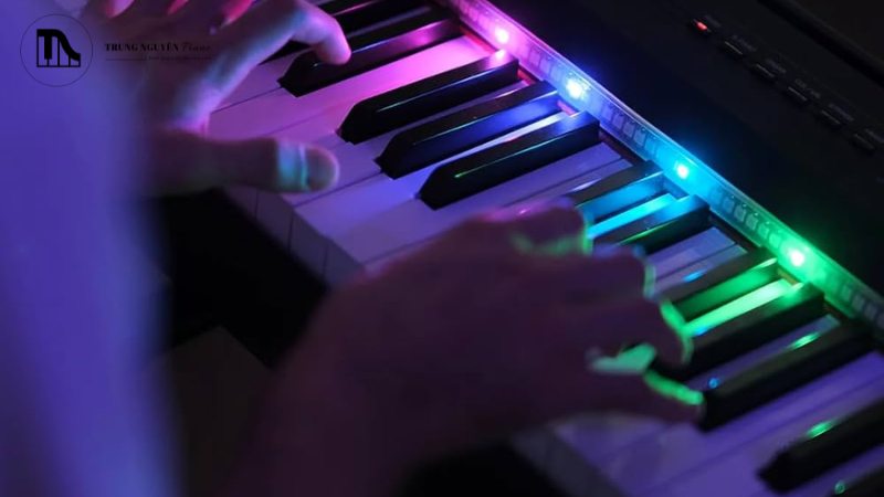 Đèn LED Piano thanh dài: Chống loá, sáng đều toàn bộ bàn phím 5 Hướng dẫn cách dùng đèn Led piano dạng thân dài