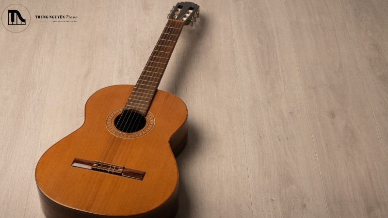 Có nên thay dây Acoustic vào đàn Classic? Cảnh báo hư hỏng vĩnh viễn 4 Hư hại cấu trúc đàn vĩnh viễn