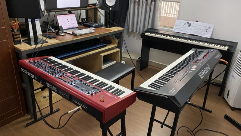 Phân khúc cạnh tranh của Yamaha PSR-SX600 và Roland E-X50