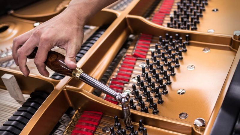 Sự khác biệt giữa Piano & Organ Keyboard: Chọn đàn nào đúng? 3 Bảo dưỡng định kỳ để giữ âm thanh chuẩn xác