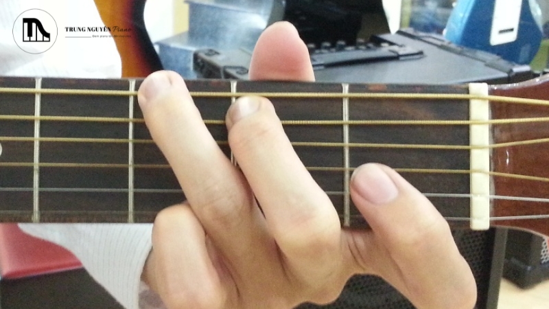 Hợp âm Sol trưởng (G) và cách bấm