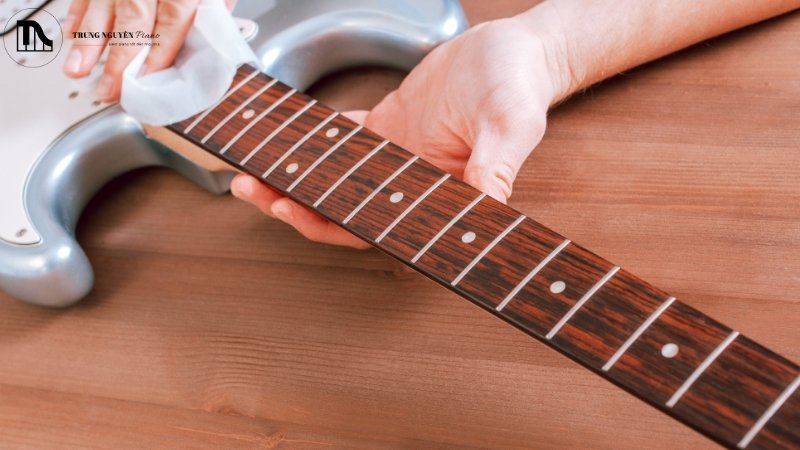 Chăm sóc phím đàn
