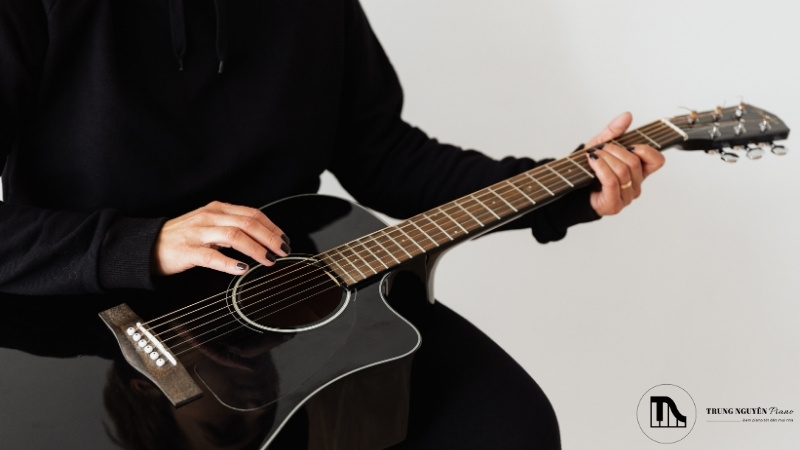 Vị trí đặt micro tốt nhất cho đàn guitar acoustic và lỗi cần tránh 2 Chuẩn bị trước khi thu âm guitar