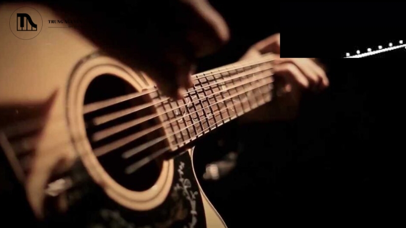 Điệu đàn guitar là một mẫu tiết tấu (rhythmic pattern) được lặp đi lặp lại bằng tay phải