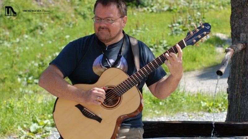 Top nghệ sĩ guitar fingerstyle nổi tiếng: Từ huyền thoại đến hiện đại 5 Don Ross