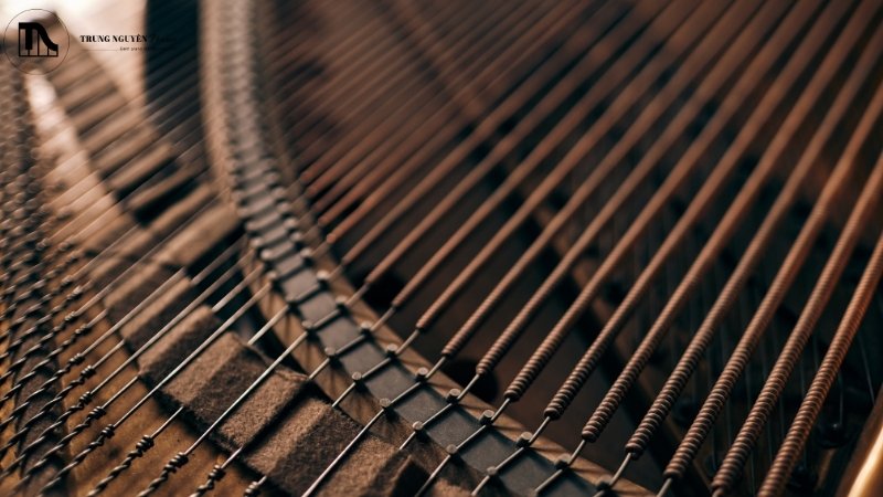 Gauge và độ căng dây piano