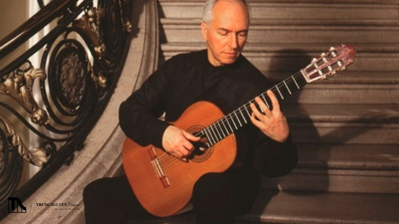John Williams là bậc thầy guitar cổ điển