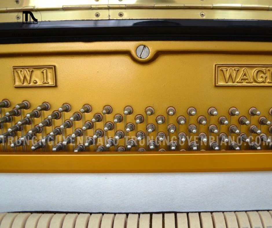 Đàn Piano Wagner W1 3 Khung kim loại của Wagner W1 đảm bảo độ ổn định âm thanh lâu dài