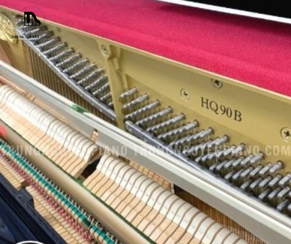Đàn Piano Yamaha HQ90B 4 Yamaha HQ90B mang đến âm thanh acoustic trong trẻo, giàu cảm xúc và có độ ngân tốt