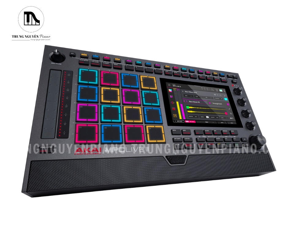 MIDI Controller Akai MPC Live III 3 Góc nhìn chéo thể hiện bố cục pad RGB và màn hình trung tâm của MPC Live III