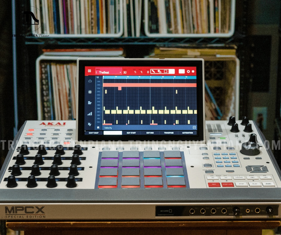 Máy làm nhạc Akai MPC X Special Edition 3 Akai MPC X Special Edition hoạt động độc lập, đảm nhiệm vai trò trung tâm của phòng thu hiện đại